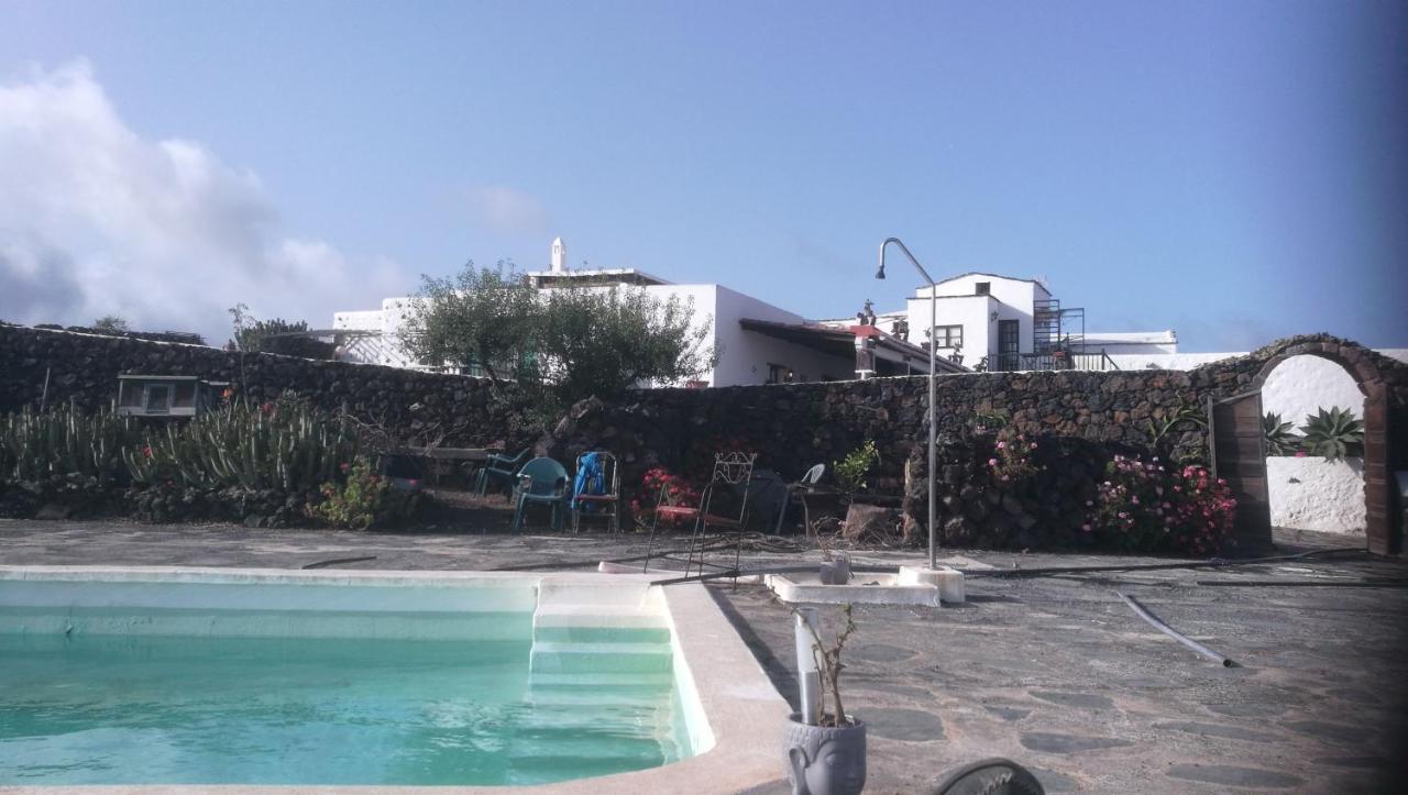 Отель El Cortijo Eco Finca Ье Экстерьер фото